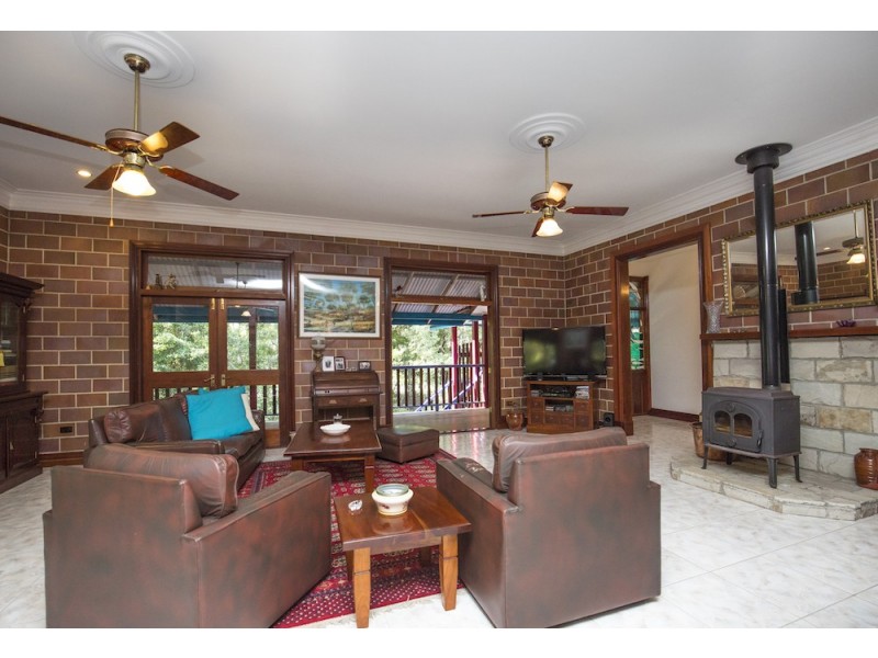 199 Sylvan Drive, Moore Park Beach QLD 4670