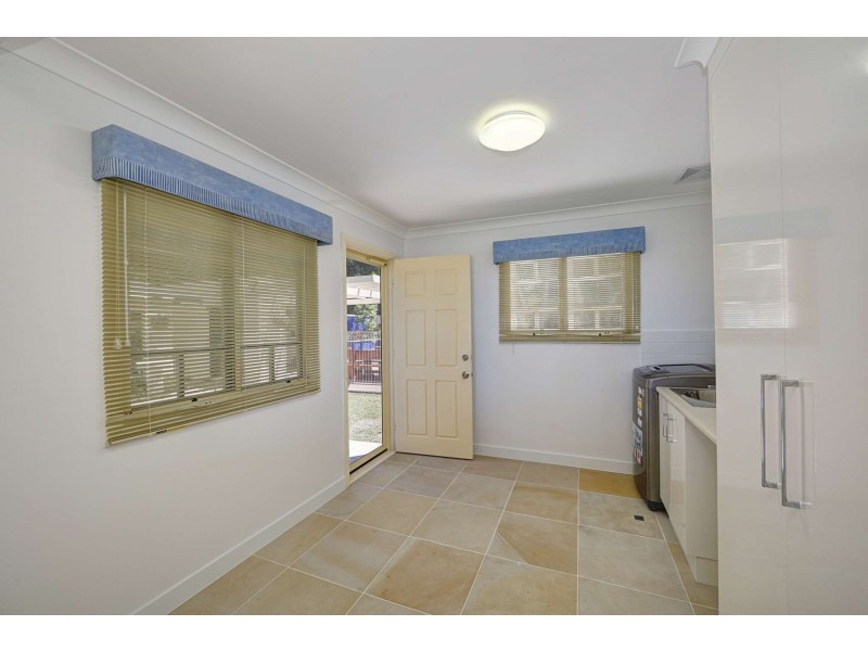 250 Sylvan Drive, Moore Park Beach QLD 4670