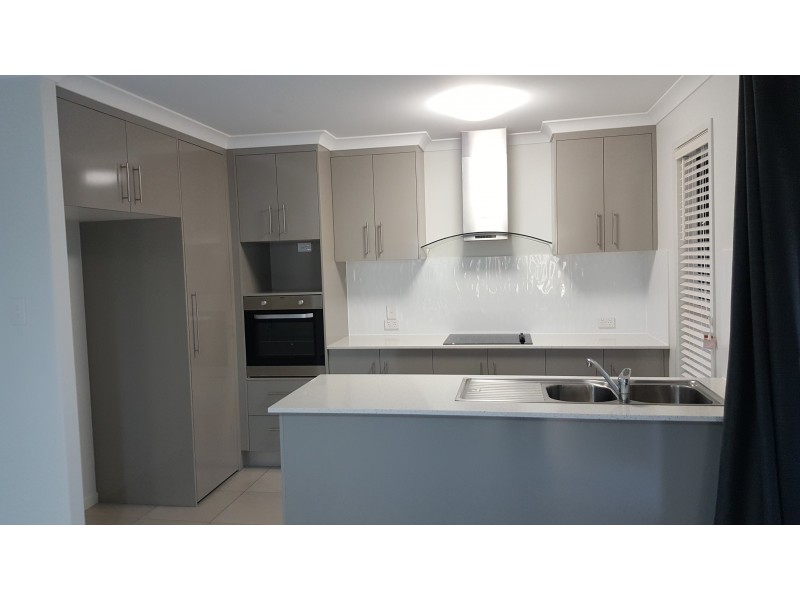4/108 Burnett Street, Bundaberg South QLD 4670