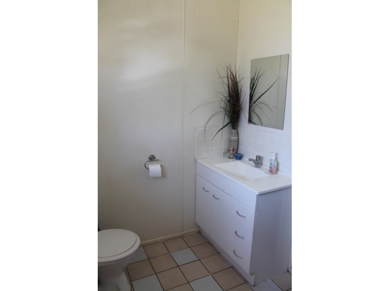 172 Pratts Road, Drinan QLD 4671