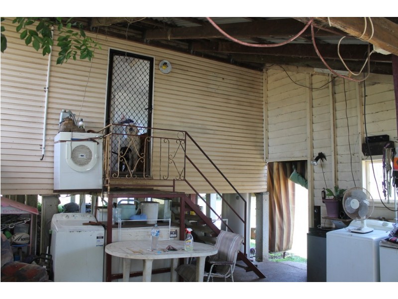 172 Pratts Road, Drinan QLD 4671
