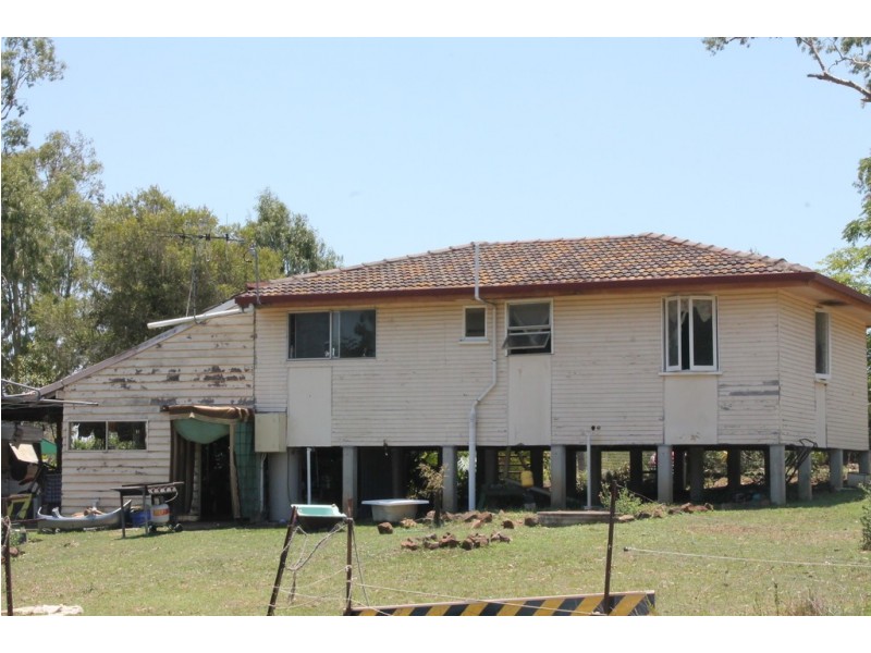 172 Pratts Road, Drinan QLD 4671