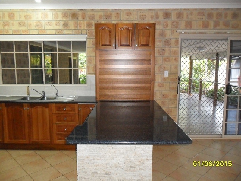 1 Park Estate Drive, Branyan QLD 4670