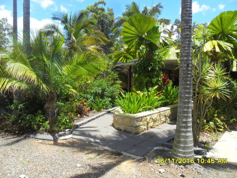 1 Park Estate Drive, Branyan QLD 4670