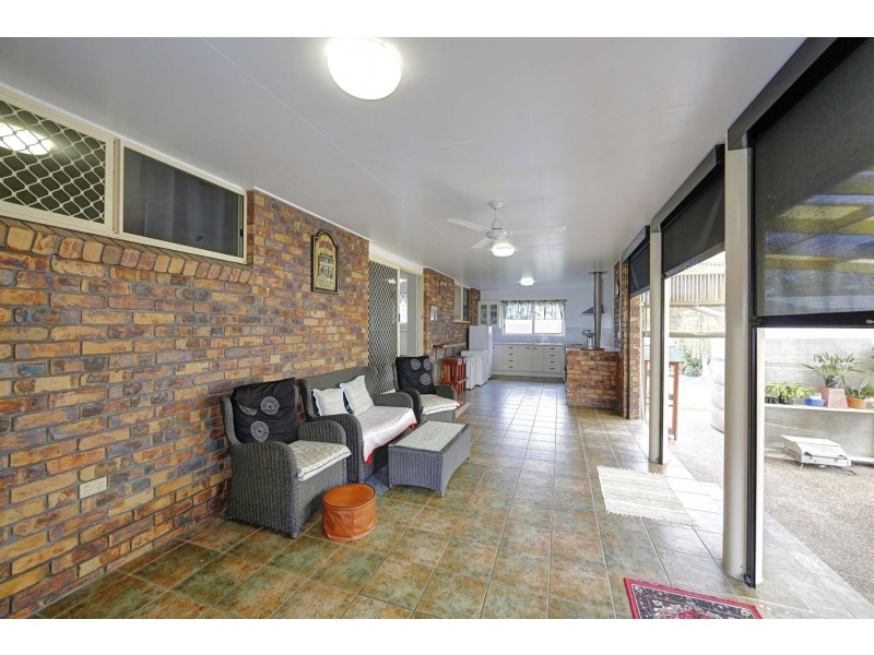 2 Helmore Street, Miara QLD 4673