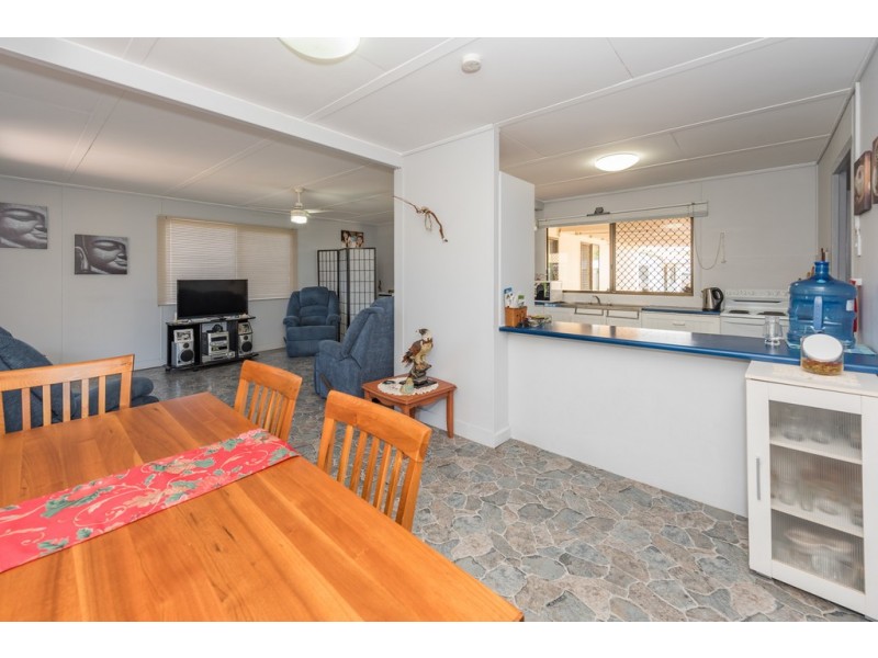 19 Palm Court, Moore Park Beach QLD 4670