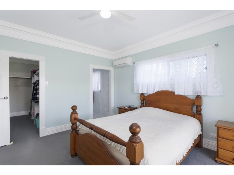 21 Gengers Road, Moore Park Beach QLD 4670