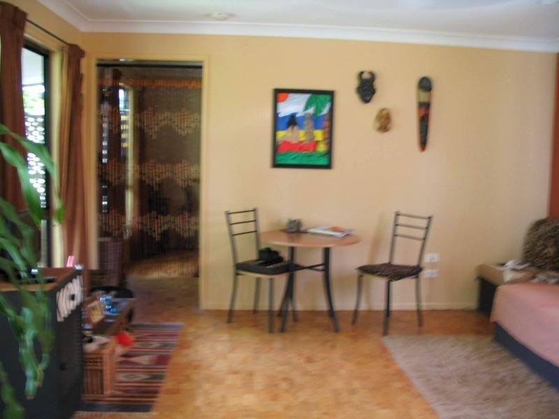 50A Old Gin Gin Road, Oakwood Caravan Park, Oakwood QLD 4670