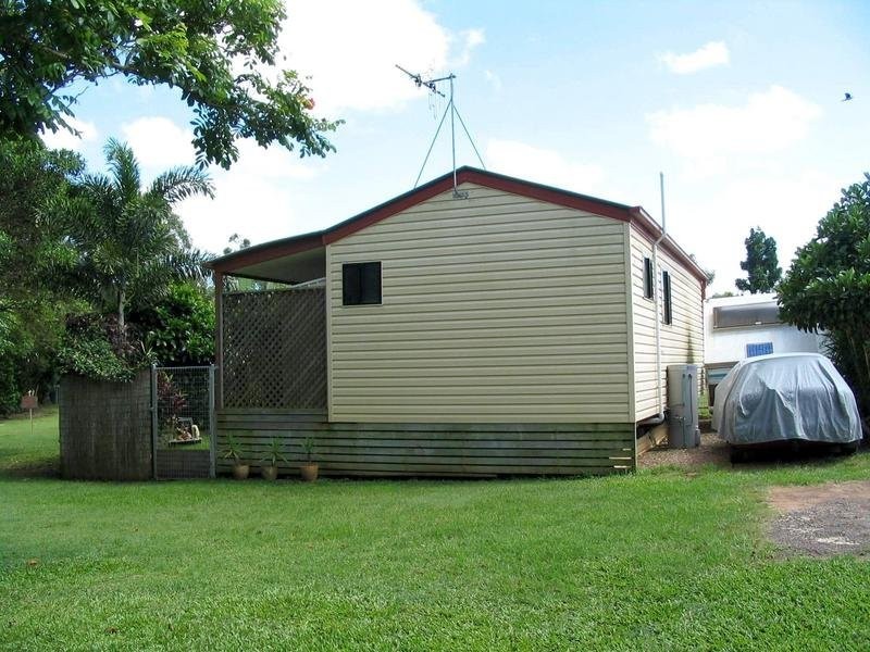 50A Old Gin Gin Road, Oakwood Caravan Park, Oakwood QLD 4670