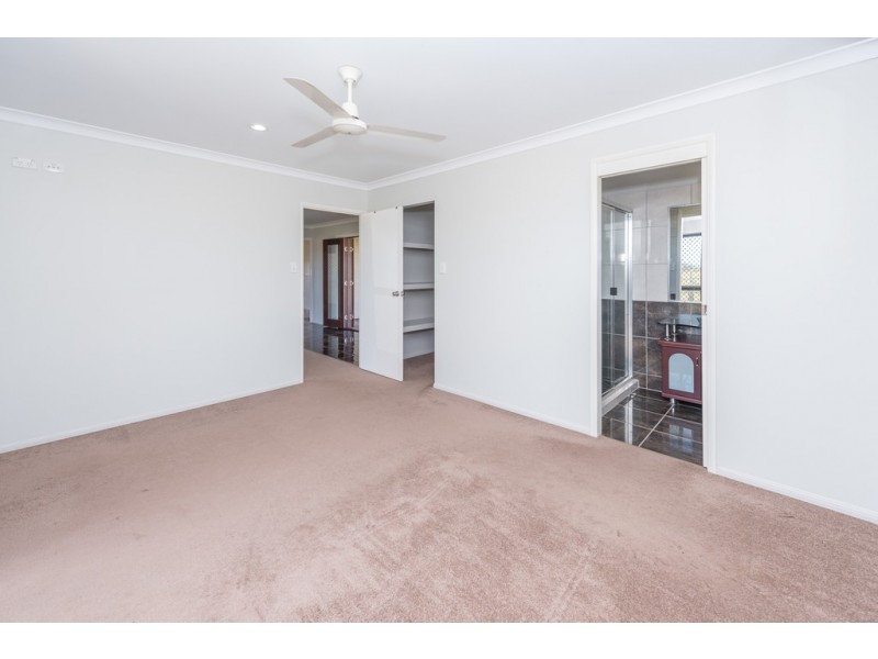 381 Three Chain Rd, Alloway QLD 4670