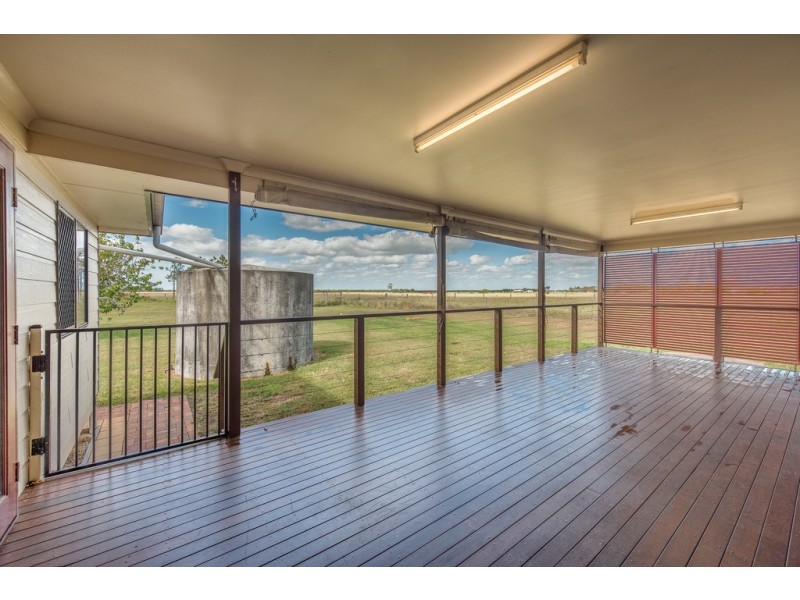 381 Three Chain Rd, Alloway QLD 4670