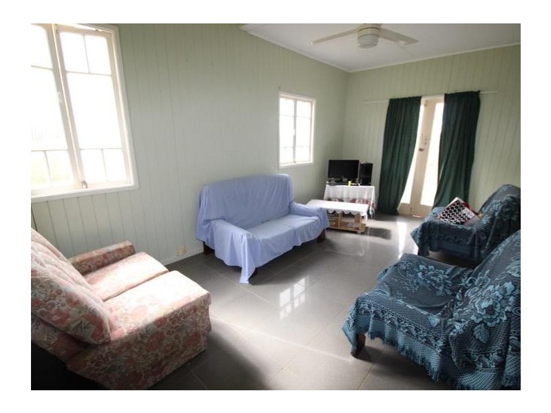 145 Woods Road West, Alloway QLD 4670
