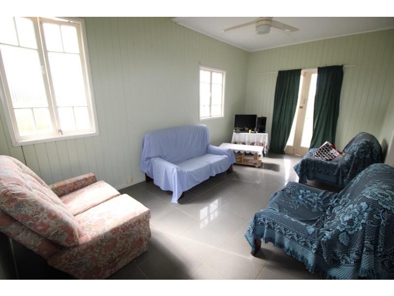145 Woods Road West, Alloway QLD 4670