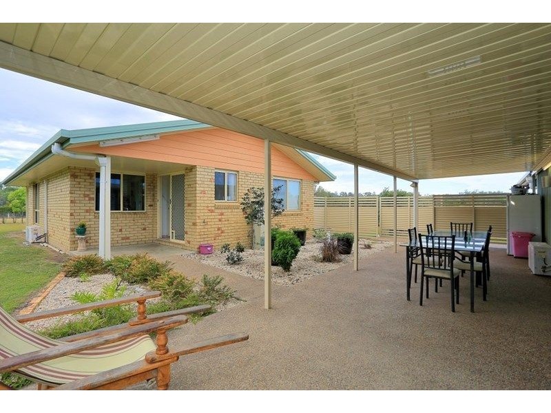 194 Kalbar Rd, South Kolan QLD 4670
