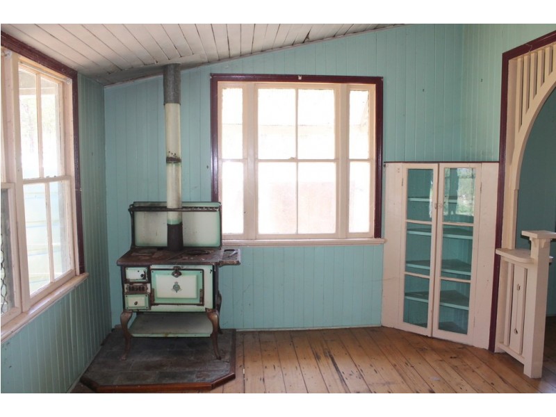 86 Mesners Road, Grosvenor QLD 4627