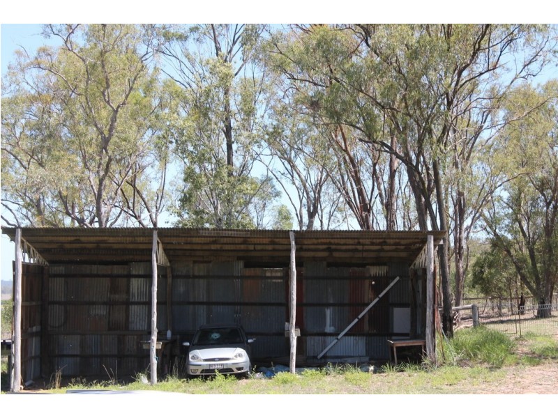 86 Mesners Road, Grosvenor QLD 4627