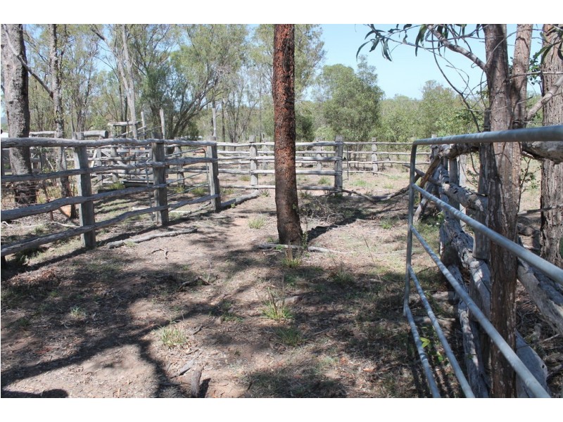 86 Mesners Road, Grosvenor QLD 4627