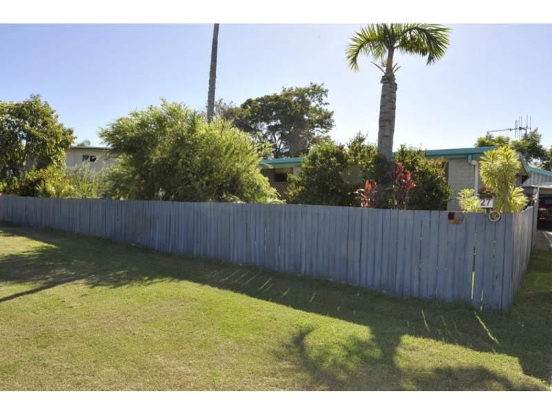 27 OLSEN STREET, Bundaberg East QLD 4670