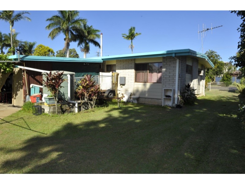 27 OLSEN STREET, Bundaberg East QLD 4670