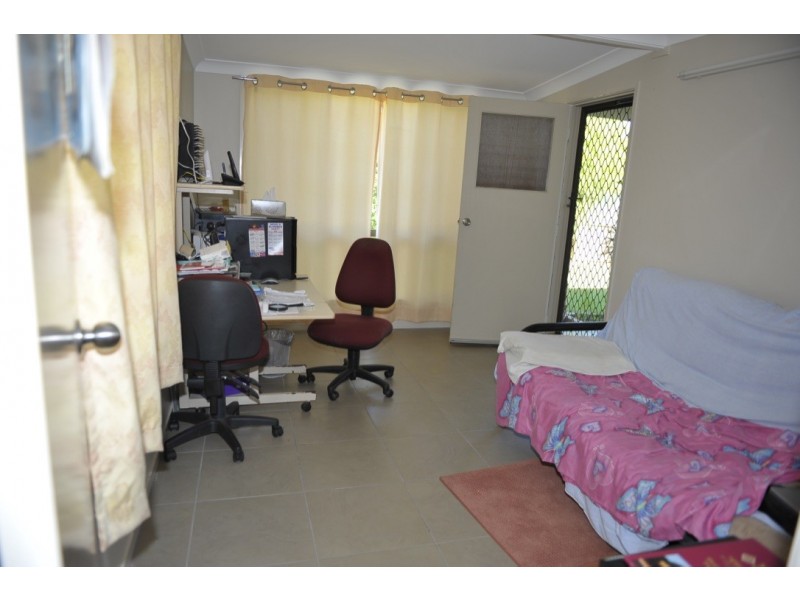 27 OLSEN STREET, Bundaberg East QLD 4670