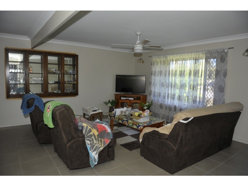 27 OLSEN STREET, Bundaberg East QLD 4670