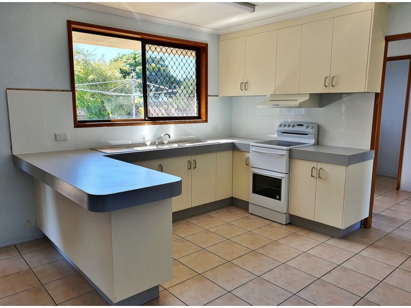 5 Slocomb Street, Avenell Heights QLD 4670