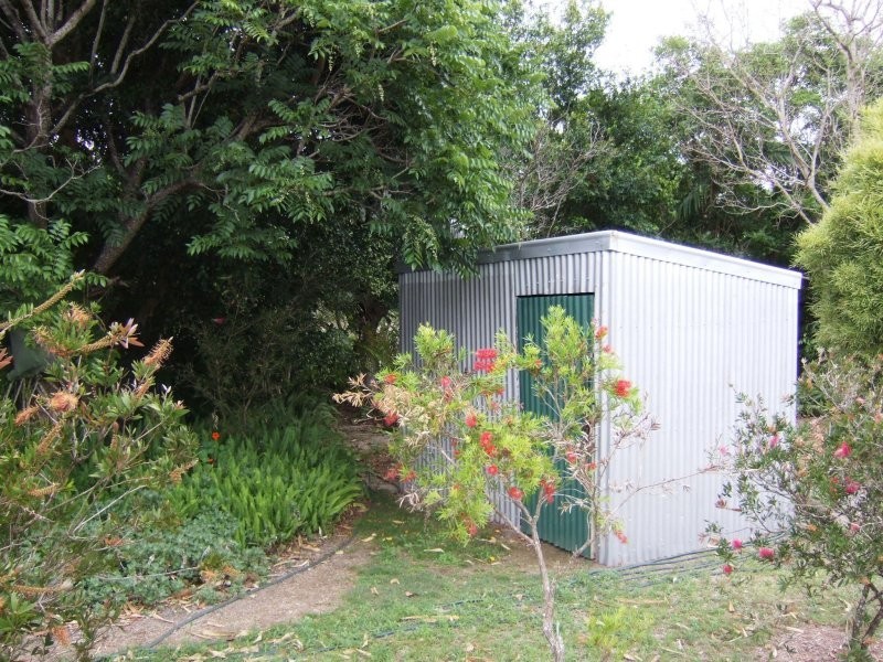 4 Heusman Street, Mount Perry QLD 4671