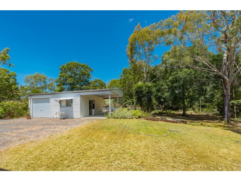 127 Malvern Drive, Moore Park Beach QLD 4670