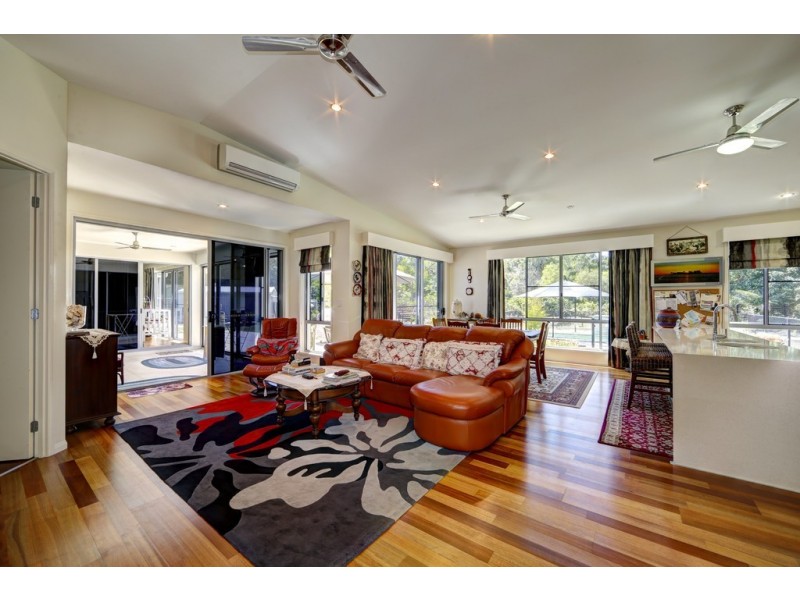 28 Kingfisher Crescent, Moore Park Beach QLD 4670