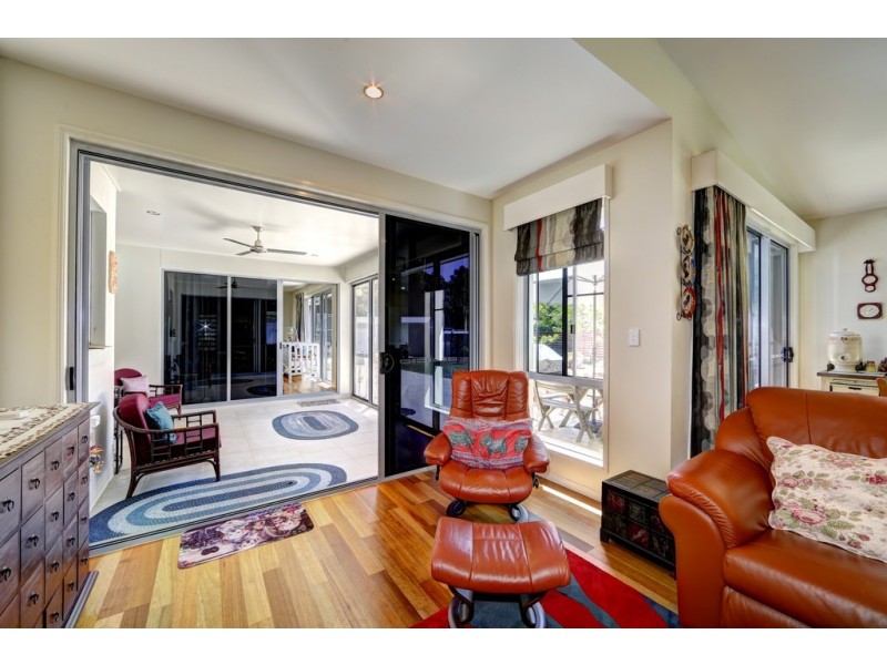 28 Kingfisher Crescent, Moore Park Beach QLD 4670