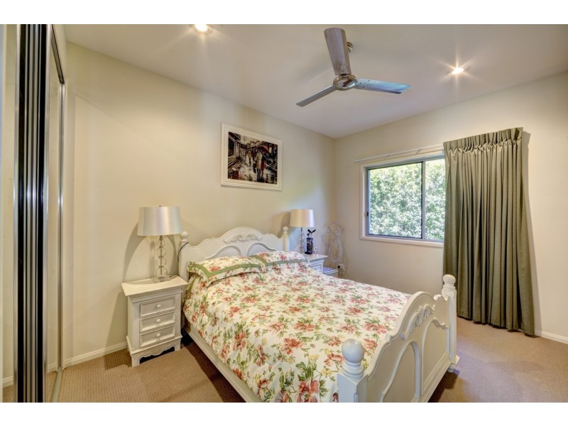 28 Kingfisher Crescent, Moore Park Beach QLD 4670