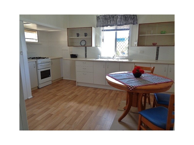 50 Mount Perry Road, Bundaberg North QLD 4670