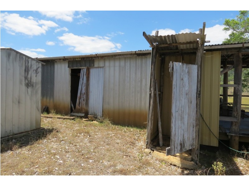 15 Scrub Road, Mount Perry QLD 4671