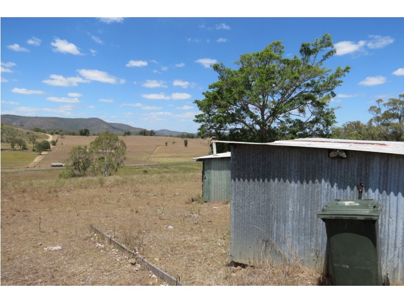 15 Scrub Road, Mount Perry QLD 4671