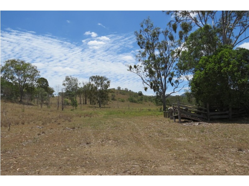 15 Scrub Road, Mount Perry QLD 4671
