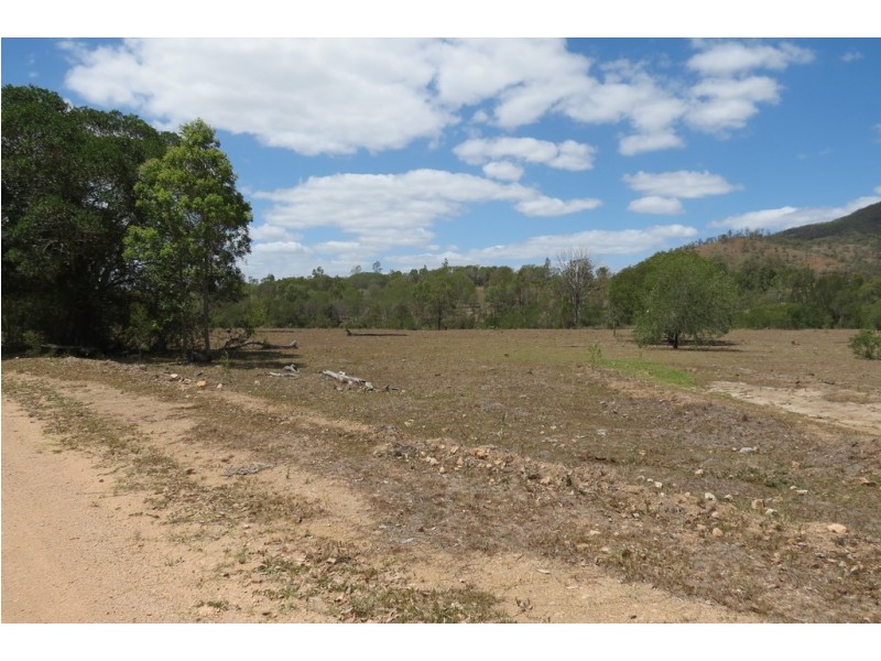 48 Swindon Road, Mount Perry QLD 4671