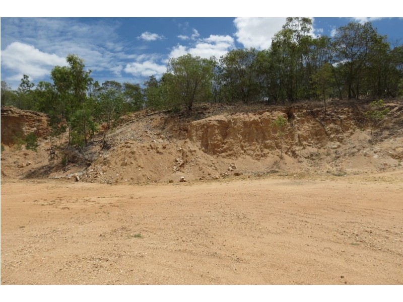 48 Swindon Road, Mount Perry QLD 4671