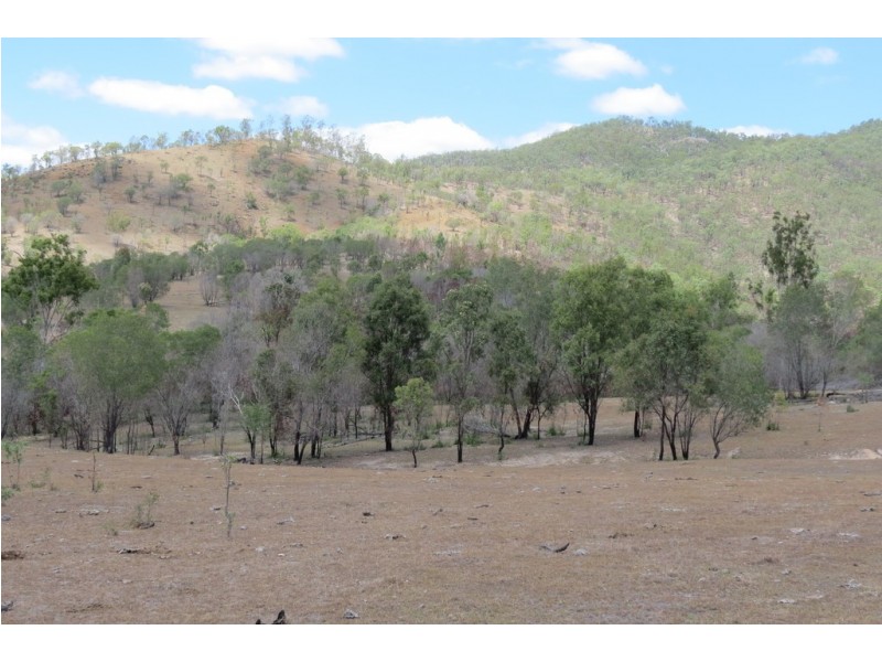 48 Swindon Road, Mount Perry QLD 4671