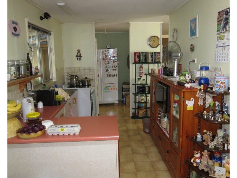 524 Cross Road, Euleilah QLD 4674