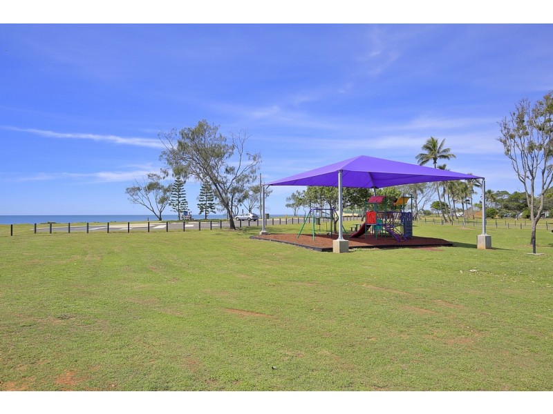 20 Lagoon Drive, Moore Park Beach QLD 4670