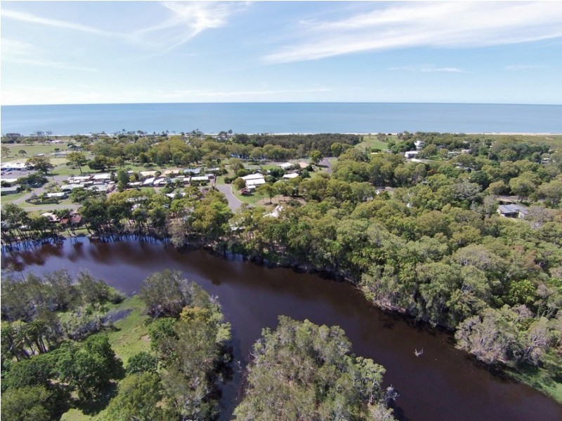20 Lagoon Drive, Moore Park Beach QLD 4670