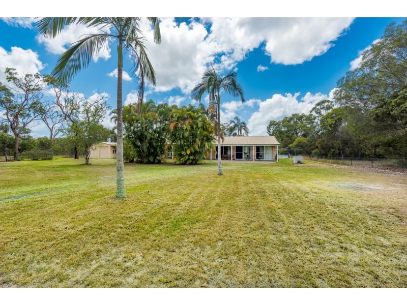 14 Isaac Moore Drive, Moore Park Beach QLD 4670