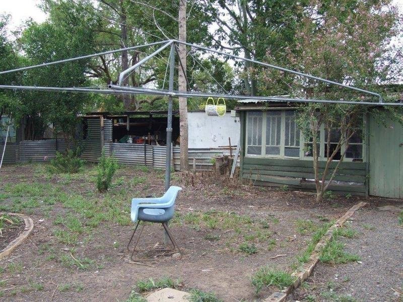 42 Mill Street, Wallaville QLD 4671