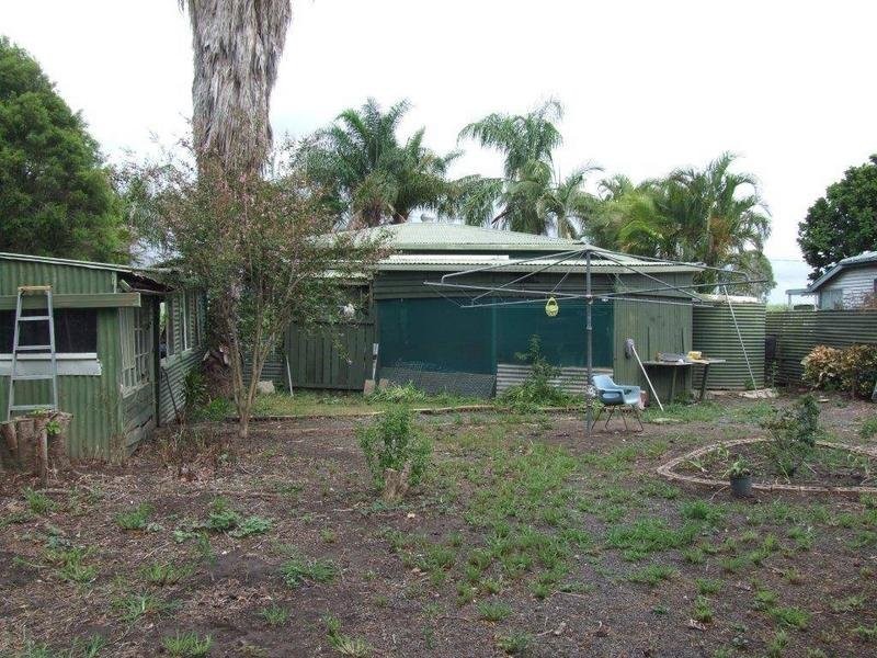 42 Mill Street, Wallaville QLD 4671