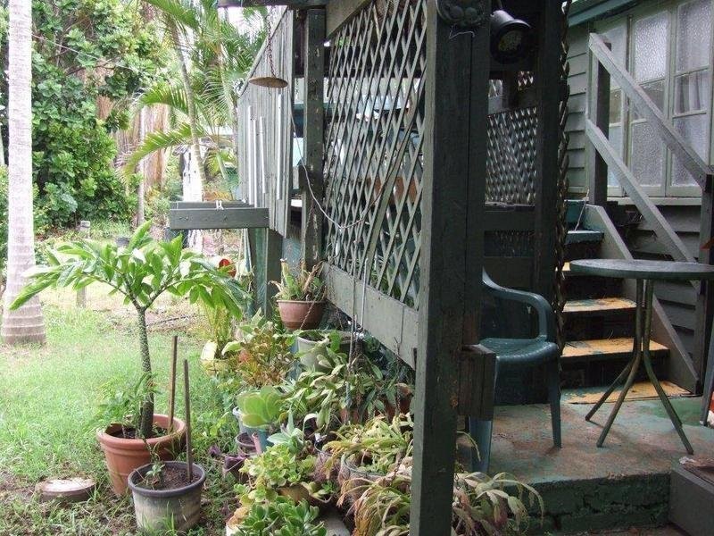 42 Mill Street, Wallaville QLD 4671