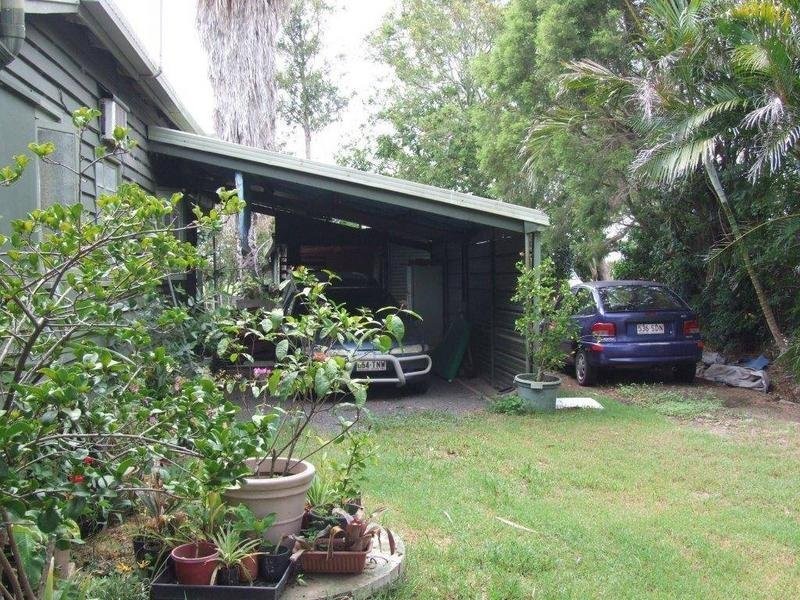 42 Mill Street, Wallaville QLD 4671