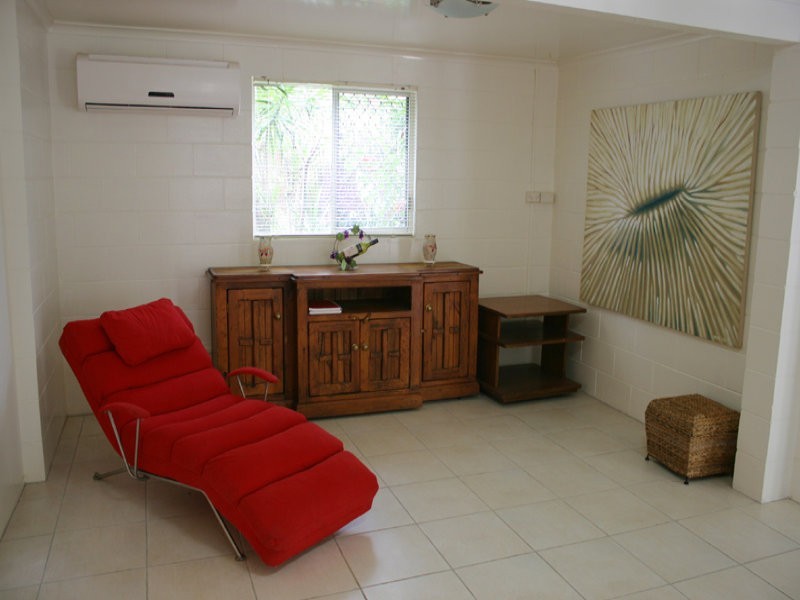 19 Samuels Rd, Branyan QLD 4670