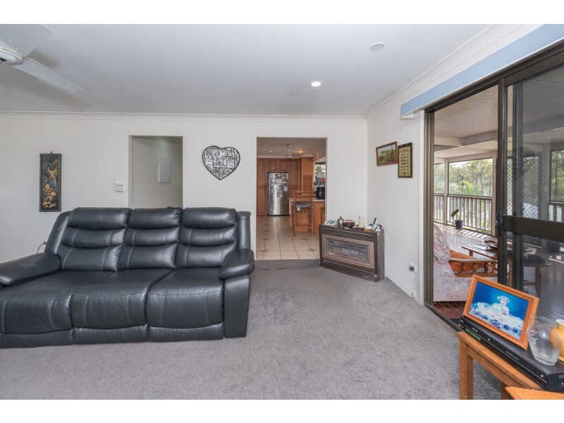 123 Jarretts Road, Woodgate QLD 4660