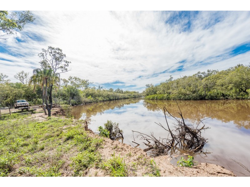 123 Jarretts Road, Woodgate QLD 4660