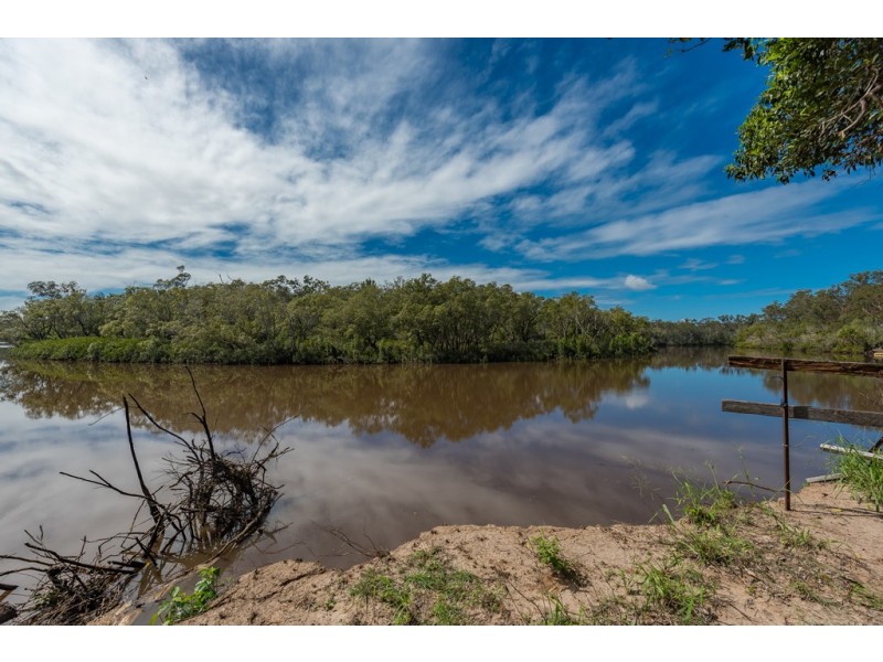 123 Jarretts Road, Woodgate QLD 4660